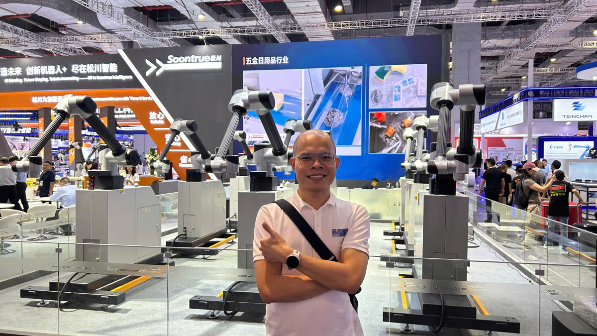 Gian hàng máy móc tự động hoá tại hội chợ Canton Fair